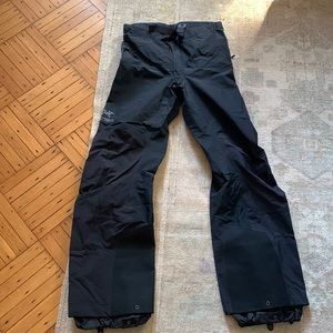 Arc’teryx ski pants